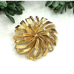 Vintage Gold-Tone Flower Brooch Pin With Intricate Ribbon Petal Design